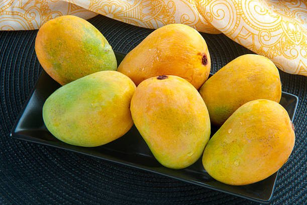 Mango, A king of all fruits, Best quality Pakistani Mango